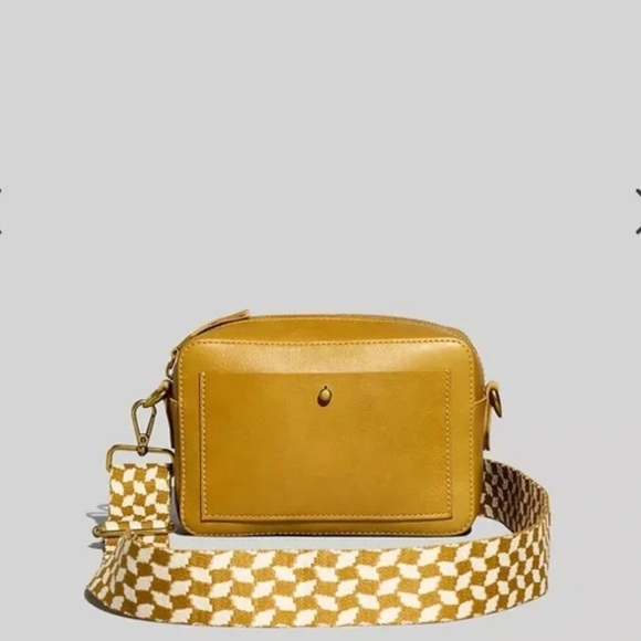 Madewell Tan Olive Leather Crossbody Bag with a Wide Camera Bag Strap Pre-loved - Picture 2 of 9